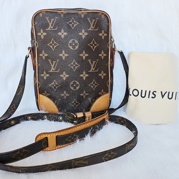 🔥😍Beautiful 😍 🔥 Authentic Louis Vuitton Danube PM - Picture 8 of 16